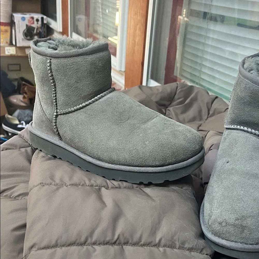 UGG Charcoal Suede Ankle Boots - Picture 6 of 6